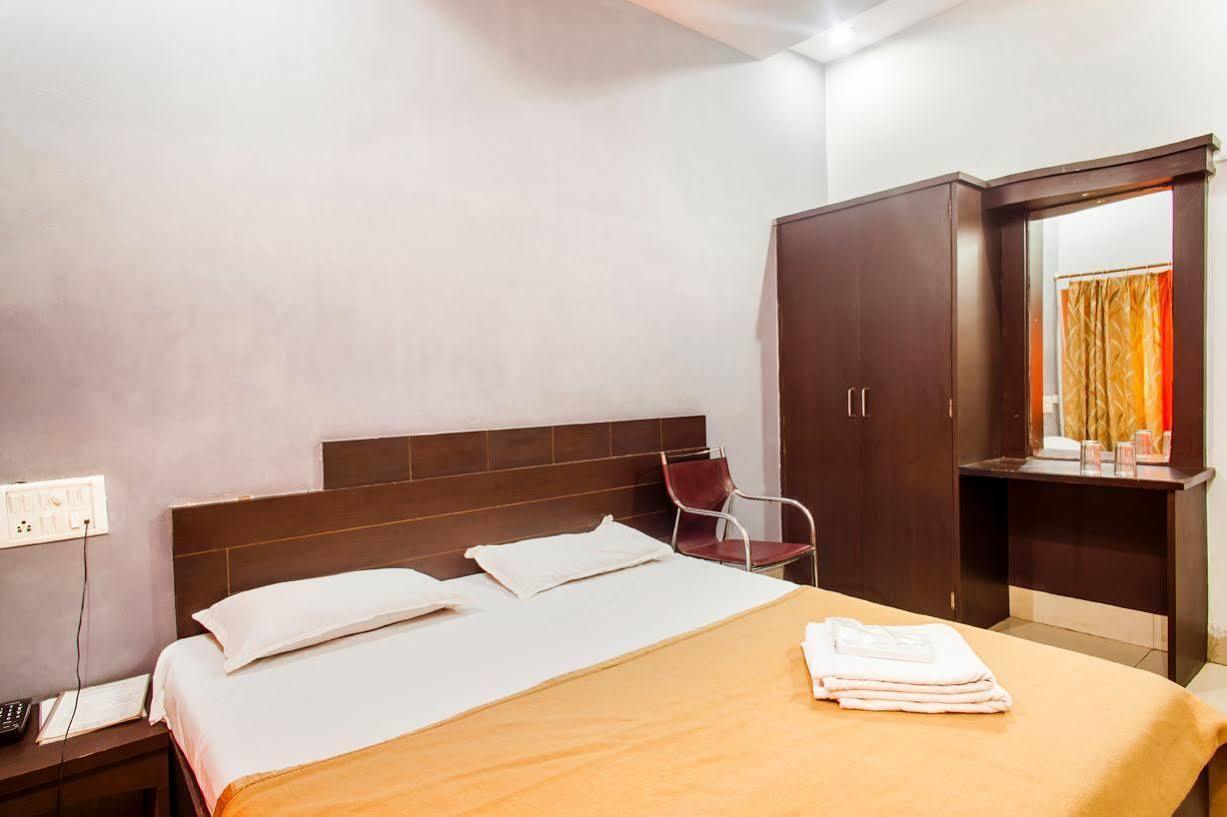 Hotel Sobhraj Ajmer Buitenkant foto