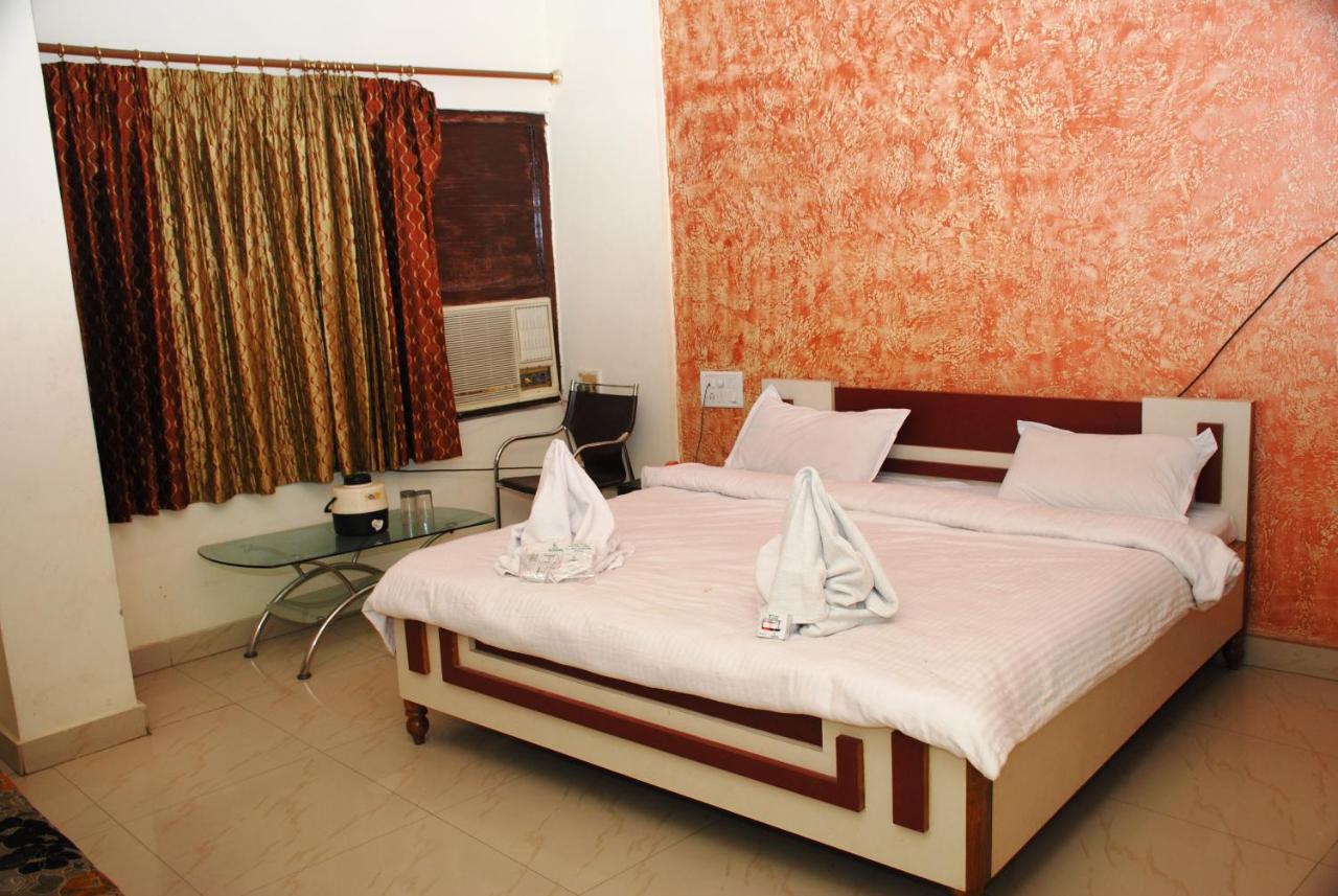 Hotel Sobhraj Ajmer Buitenkant foto